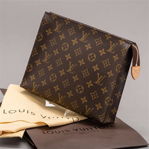 louis vuitton trash bag buy|louis vuitton toiletry bag 26.